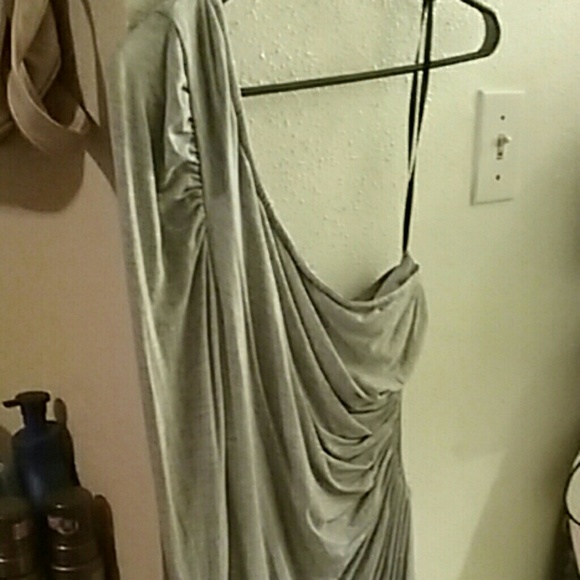 Dress - Picture 3 of 6